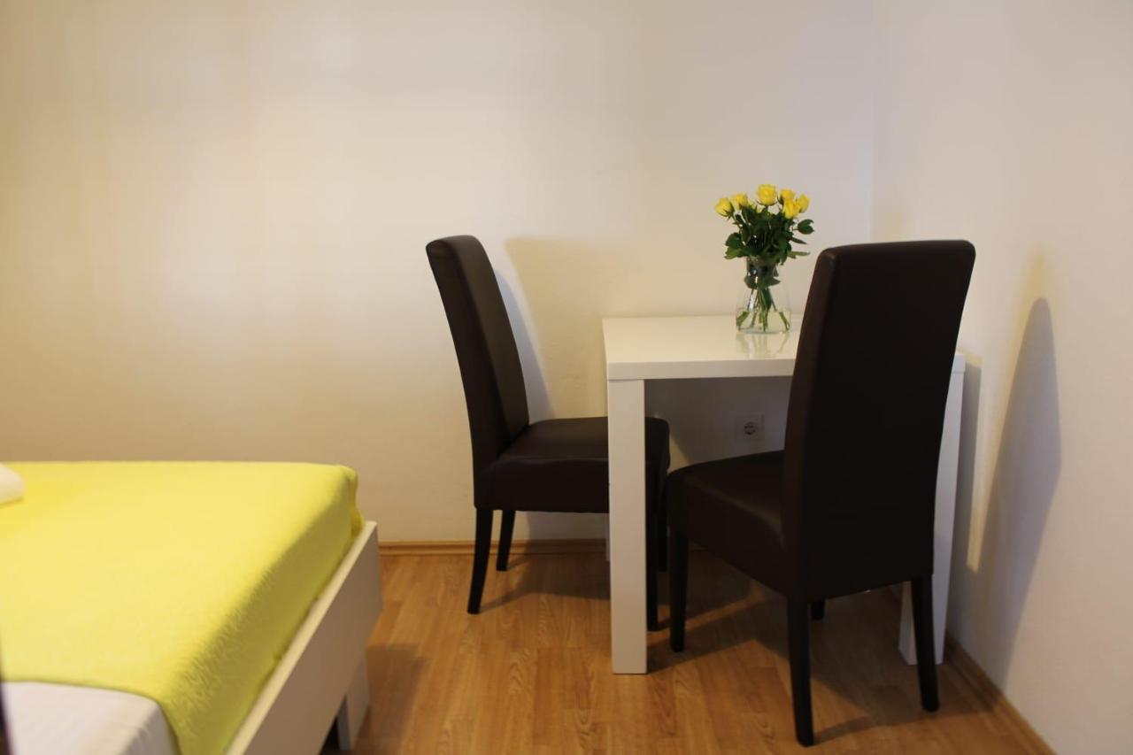 Apartments Renata 돈지세케트 외부 사진